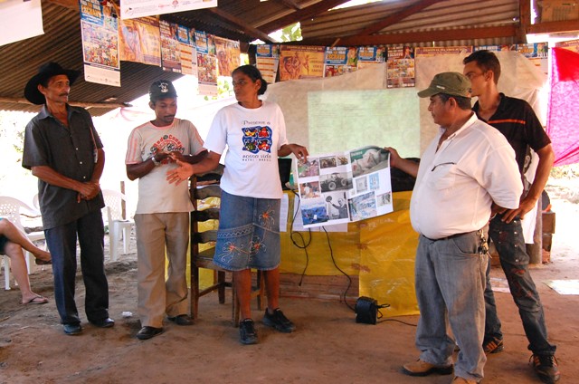 Grupo apresenta ideias sobre agronegócio Crédito: Arquivo Repórter Brasil